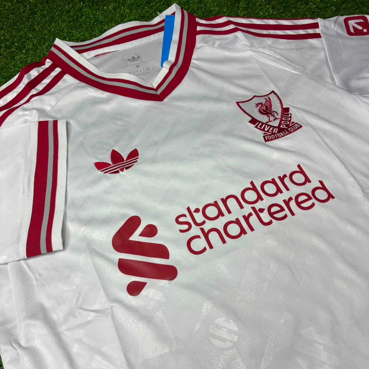 LIV AWAY 2026/27 FV